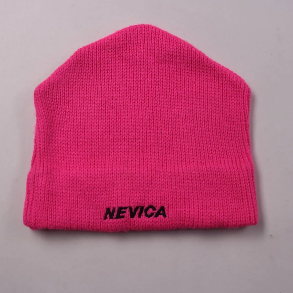 шапка Nevica