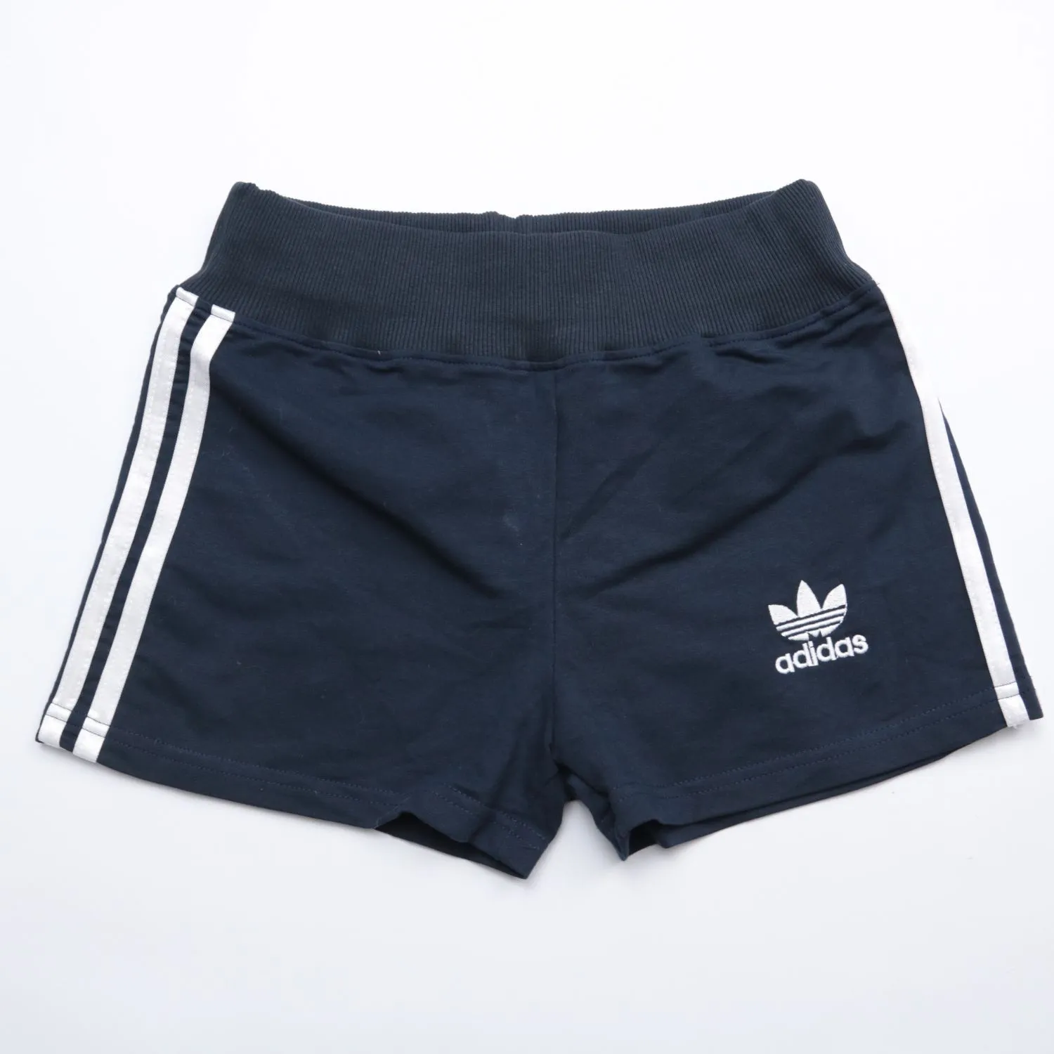 шорты Adidas